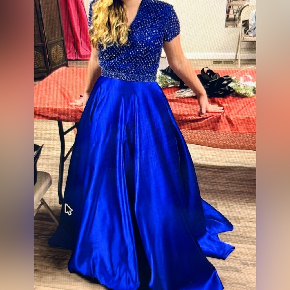 Sherri Hill Royal Blue Beaded V-Neck Formal Dress - Picture 6 of 6